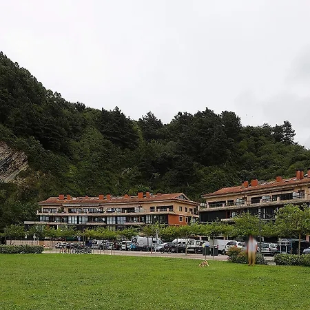 San Sebastian On The Garage